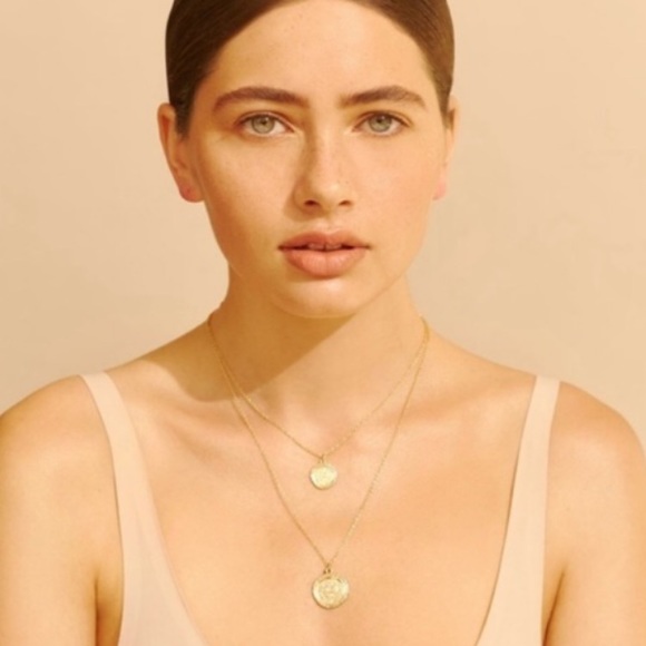 Amber Sceats Double Layered Necklace - Picture 2 of 2